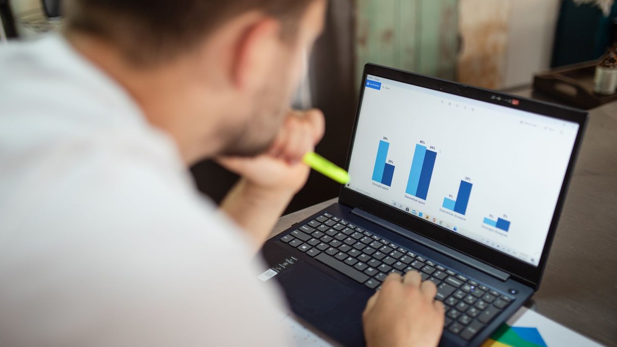 Vendor Data Quality SLAs That Mean Something