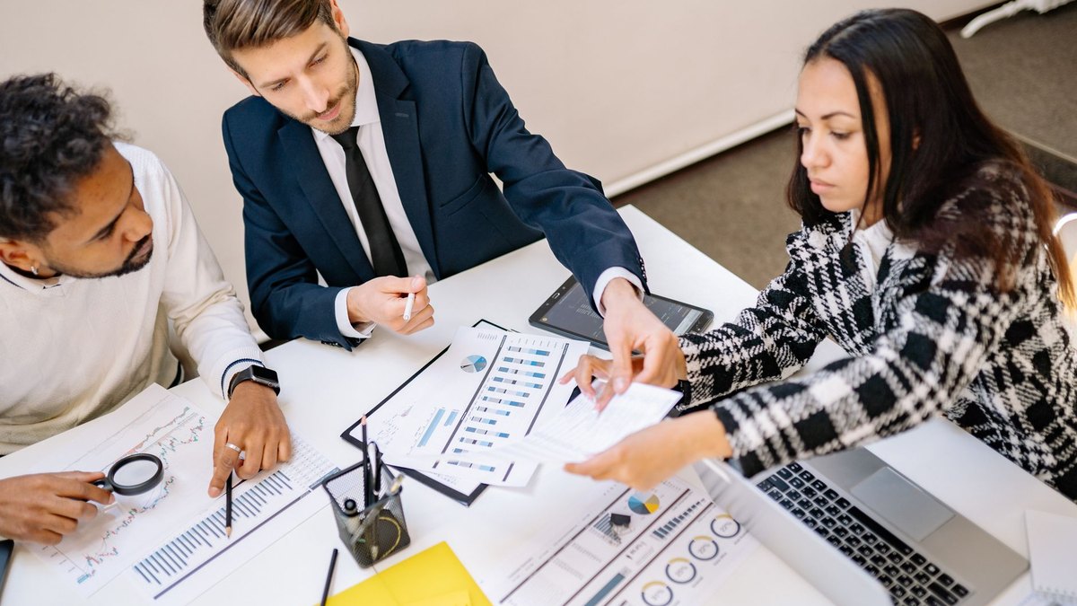 What a Private Equity Operating Partner Should Ask About Technology